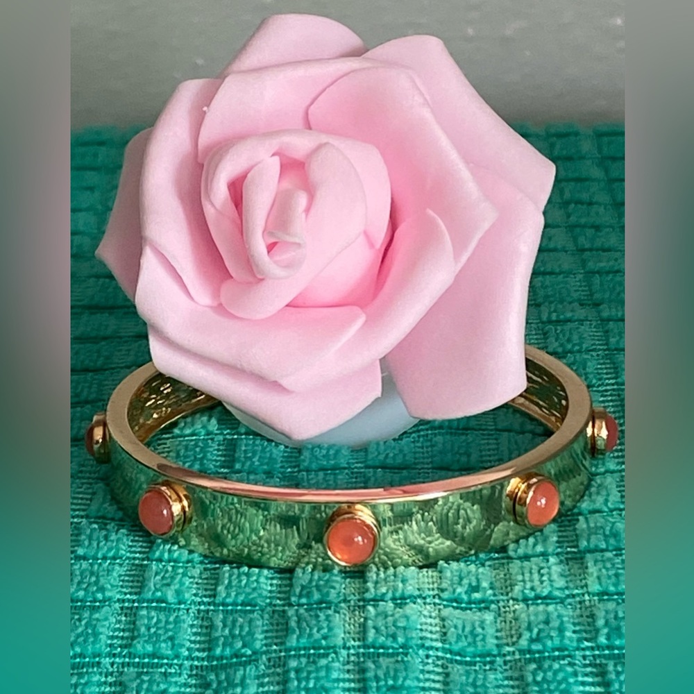 NEW GOLDTONE BANGLE BRACELET WITH COLORFUL ACCENTS - Picture 12 of 16
